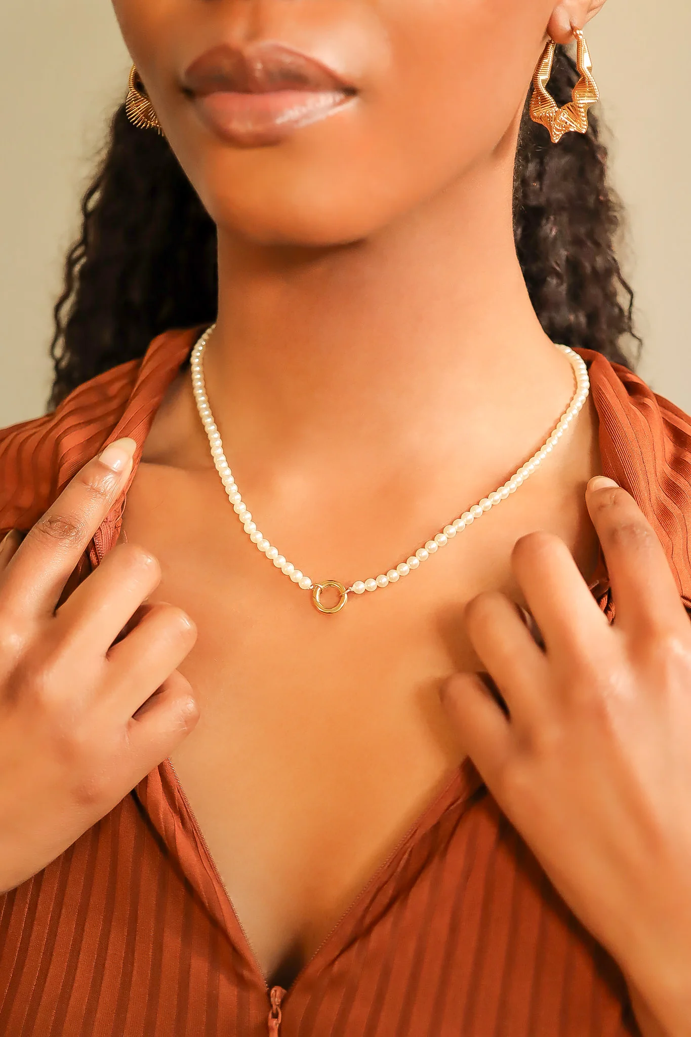 18" Glass Pearl Necklace with Stainless Steel Charm Keeper / SBB0338 - Image 7