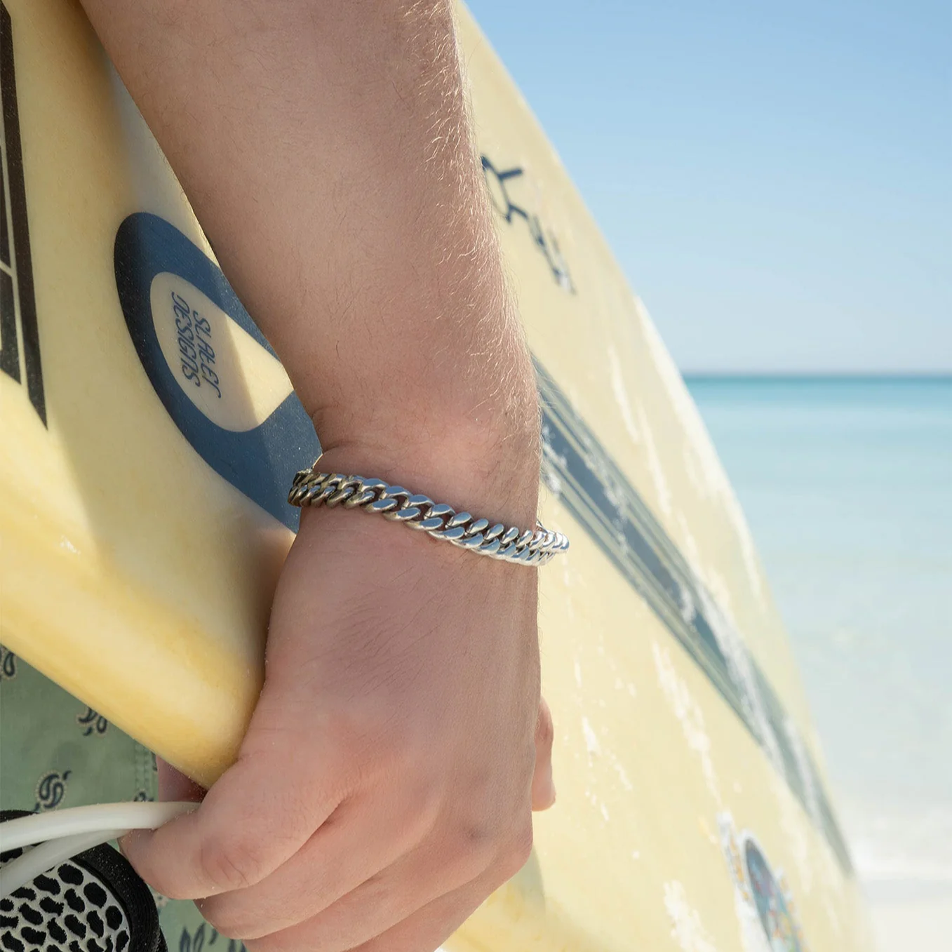 18K Gold PVD Stainless Steel Diamond Cut Curb Chain Bracelet / BRJ9098 - Image 12