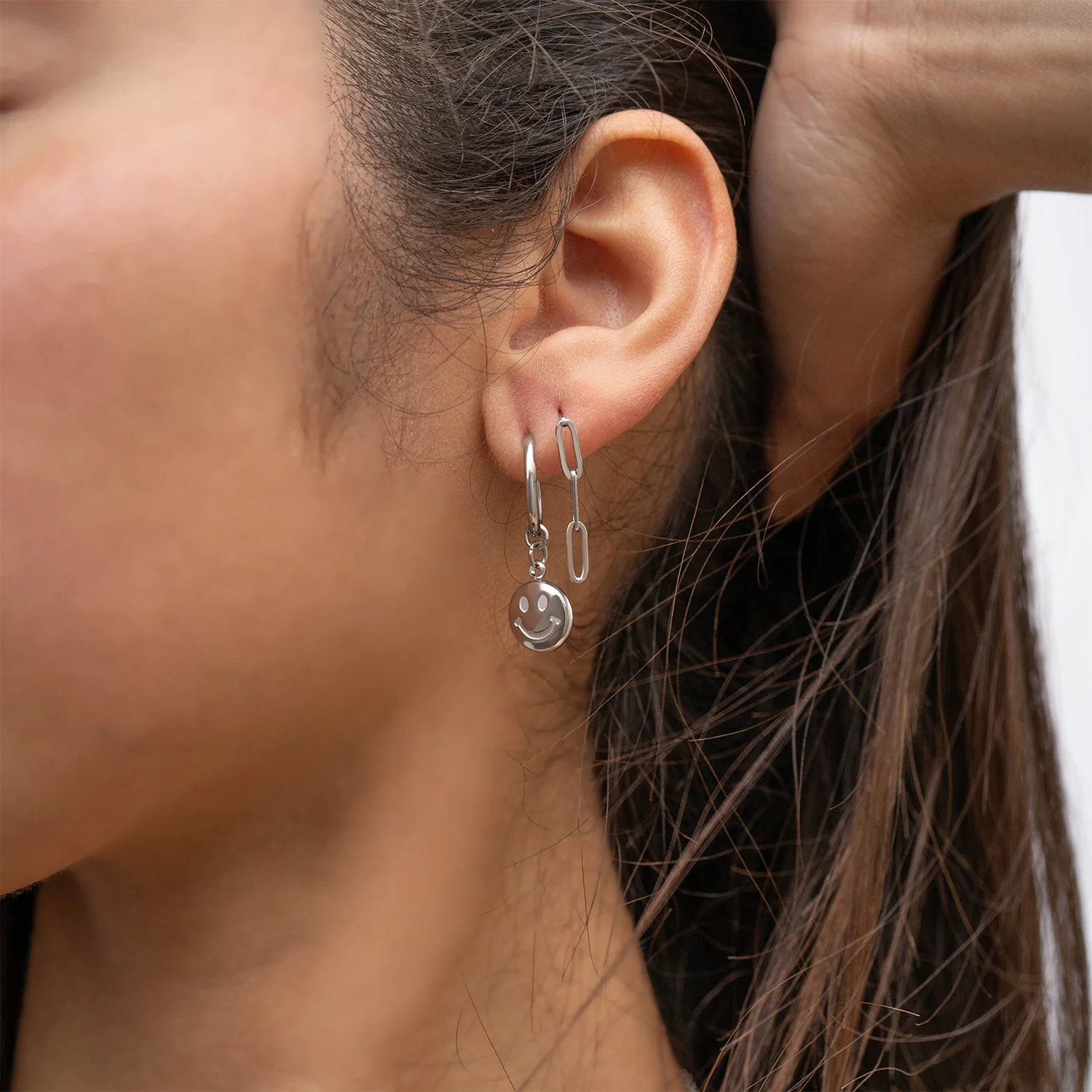 18K Gold PVD Stainless Steel Paperclip Earrings / ERJ0002 - Image 5