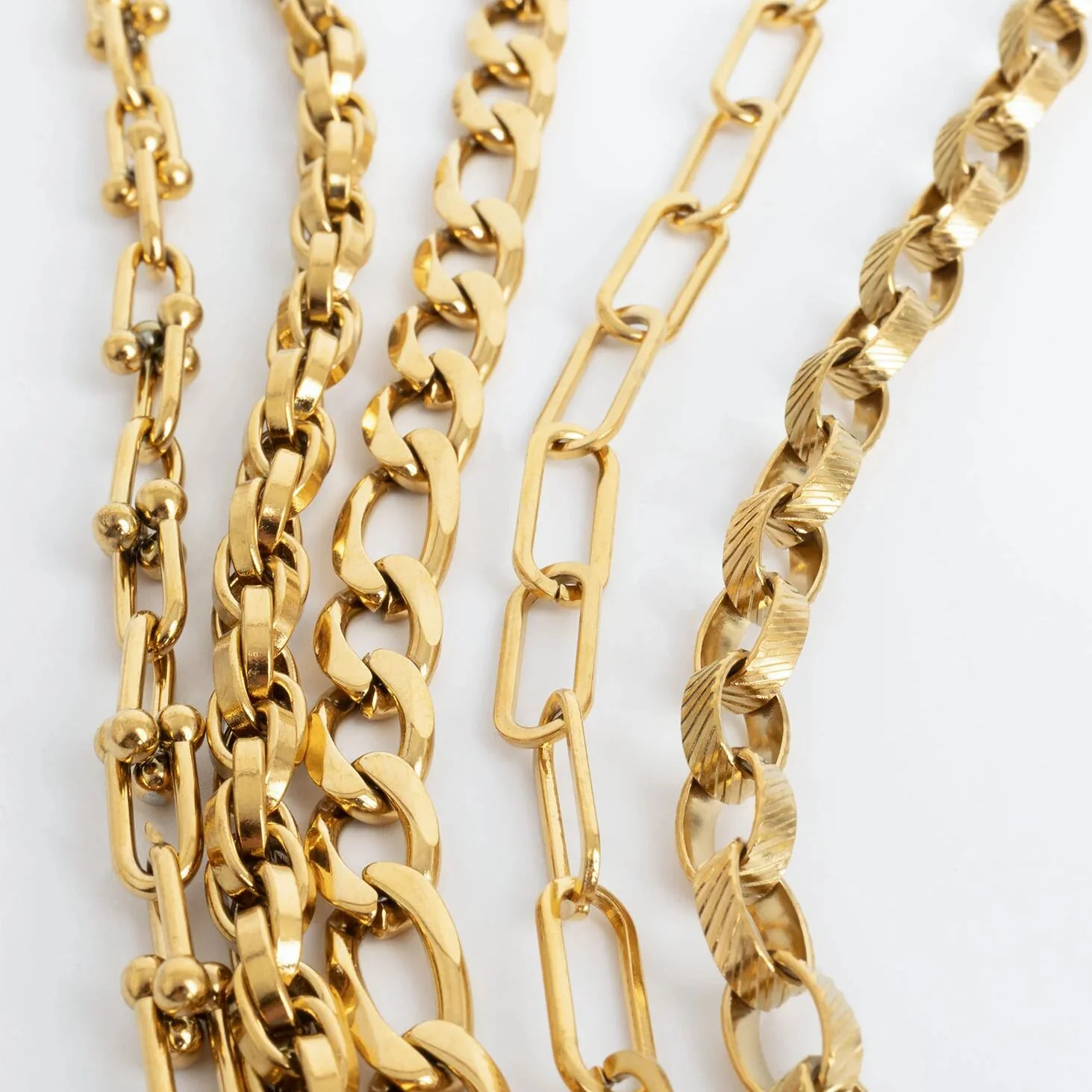 18K Gold PVD Stainless Steel Twisted Oval Chain Necklace/ CHN0166 - Image 16