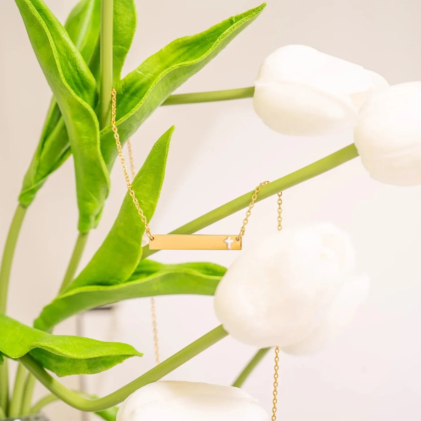 18K Gold PVD Stainless Steel Cutout Cross Blank Bar Necklace / SBB00106 - Image 3