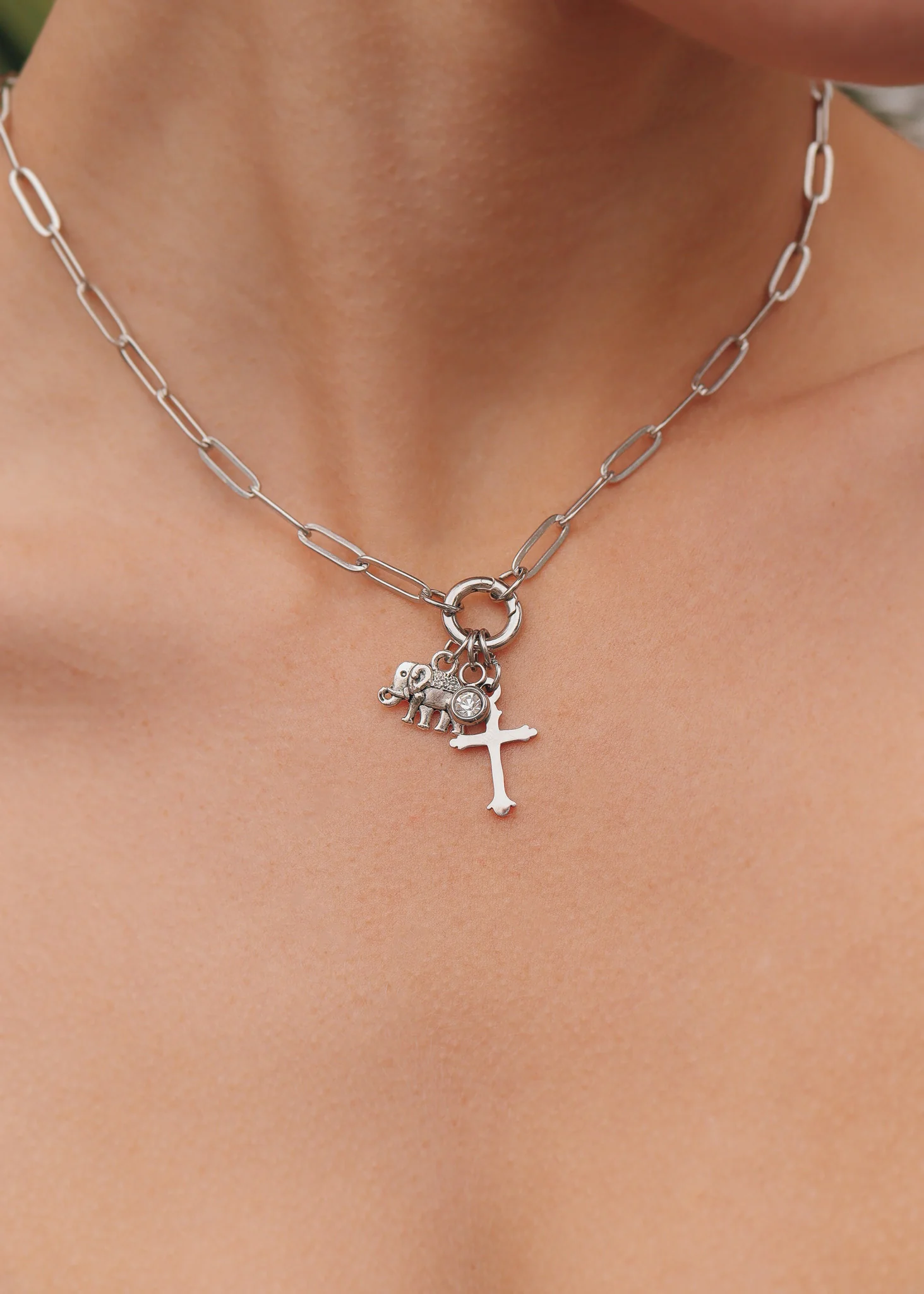 18K Gold PVD Stainless Steel Paperclip Charm Holder Necklace / CHN9951 - Image 11