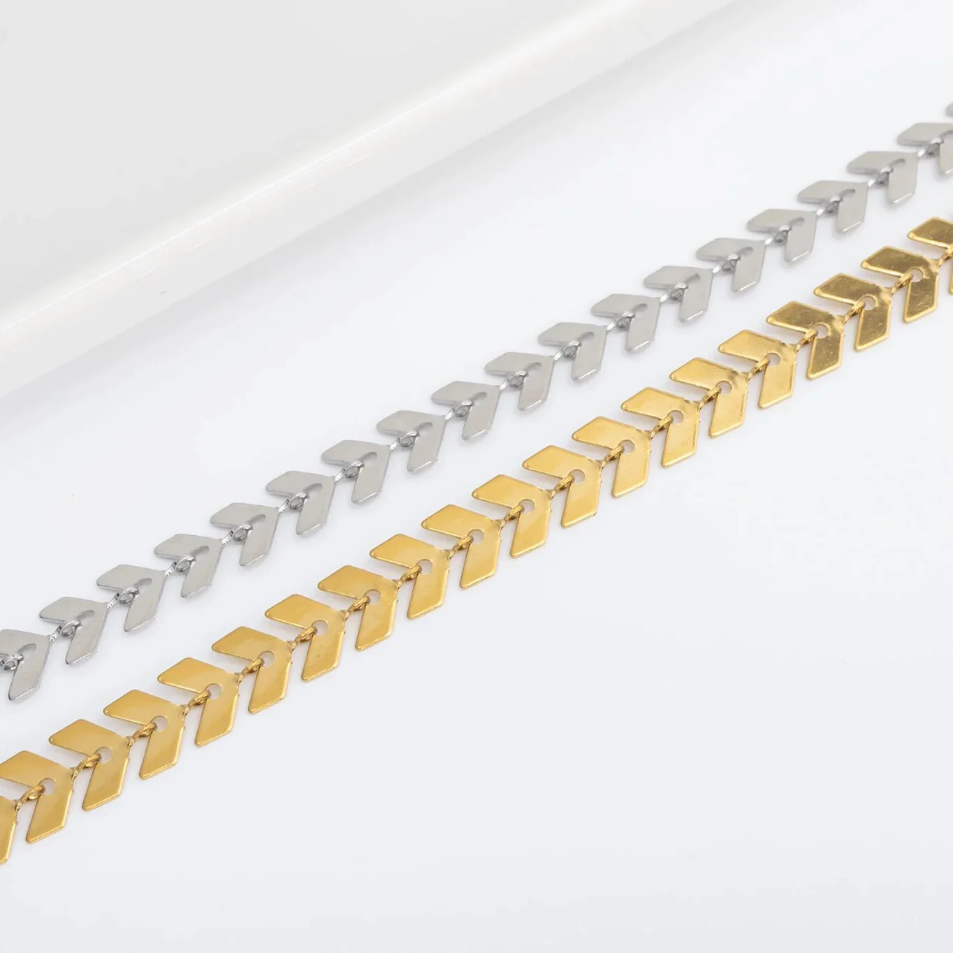 18K Gold PVD Stainless Steel Chevron Bracelet or Anklet / BRJ9099 - Image 7